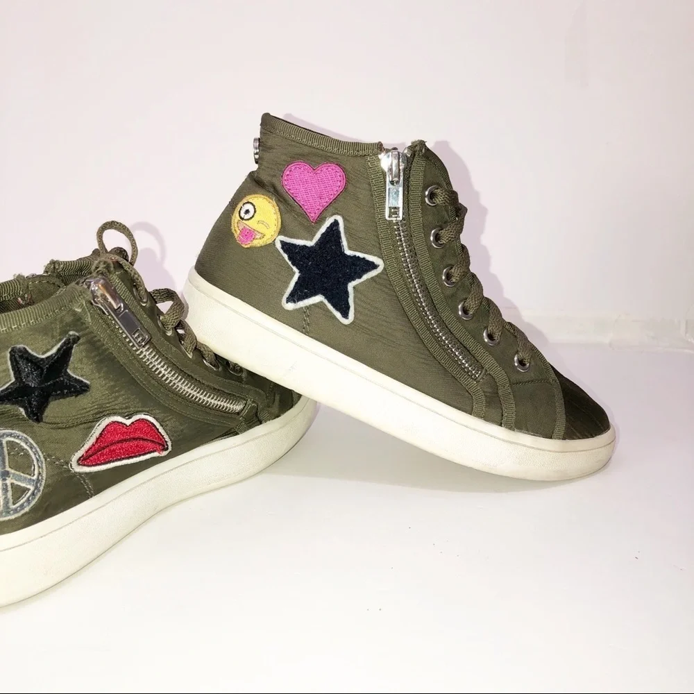 Steve Madden olive emoji hitop